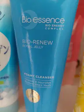 Bio Essence Bio-Renew Renew foamy Cleanser 100gr