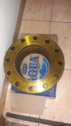 FLANGE 8 INCH 20K JIS