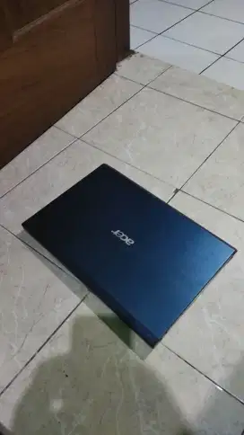 Di beli laptop rusak atau mati