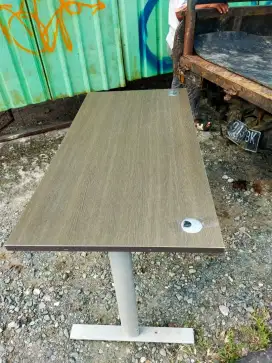 Meja Kantor Viverre Meja Kerja Meja Belajar Meja Minimalis Serbaguna