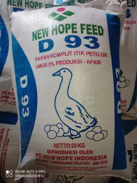 D93 PAKAN KOMPLIT ITIK PETELUR PUR BEBEK TELUR NEW HOPE D 93 50KG
