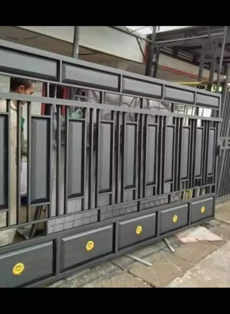 Pintu dorong minimalis modern