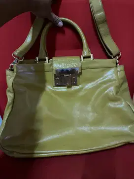 Tas Tory Burch ori full kulit masih mulus size 28x43 cms
