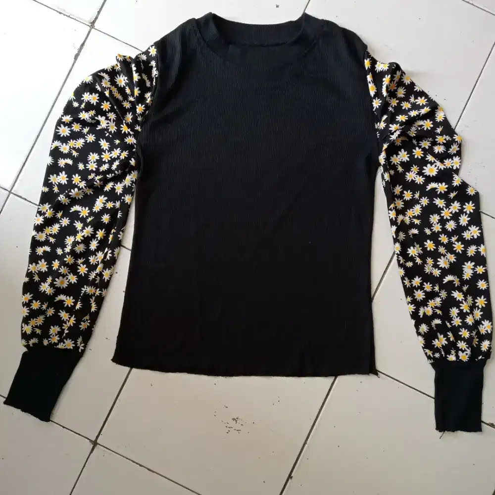 Kaos bahan Melar