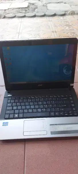 Laptop Acer i3 Mantap dan Komplit
