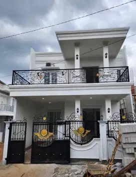 Dijual Rumah Mewah Classic Modern Cibubur Tanpa Perantara (bukan agent