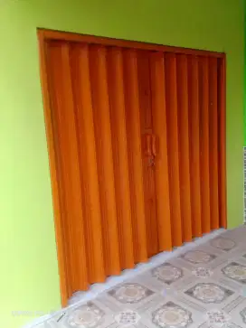 Roling door folding gatte