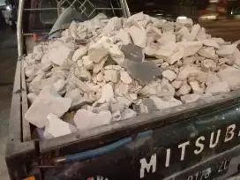 Jasa buang puing dan urugan