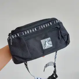 Waist bag / tas pinggang Air Jordan Original - hitam