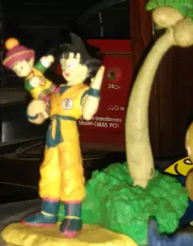 Dragon ball figure dari mcd