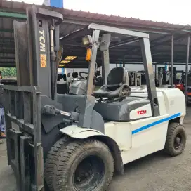 Forklift TCM 5 ton tahun 2019 best seller stok 4 unit
