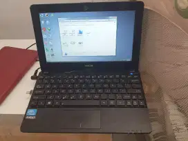 Laptop asus 1015 E