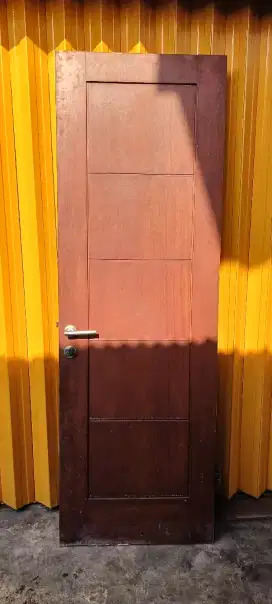 Pintu kayu masih keker pake bgt ukuran lebar 70cm tinggi 215cm