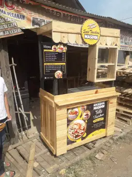FROMO Booth sate taichan cocok untuk usaha