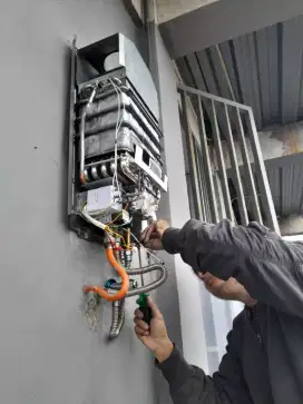 SERVICE WATER HEATER PALOMA