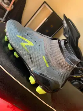 Sepatu Bola Specs Accelerator Infinity FG