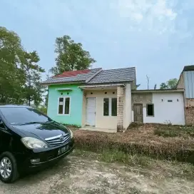 Dijual Rumah  perum PALAMEA..