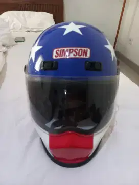 Helm Simpson USA Size M