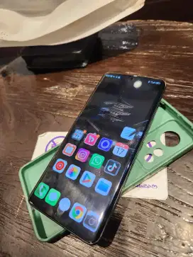 Xiaomi 12 black 8/256