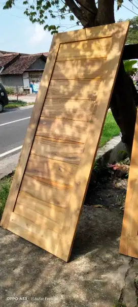 Pintu jati berkualitas