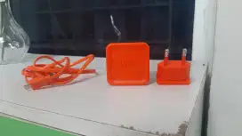adaptor charger dan kabel micro usb original jbl.