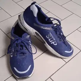 Sepatu Casual Pria Laki- laki SUP 41 Biru Putih