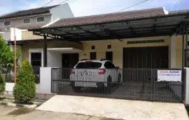 Rumah SIAP HUNI [Lantainya GRANIT]  LT.165/LB.117 Taman Kopo Katapang