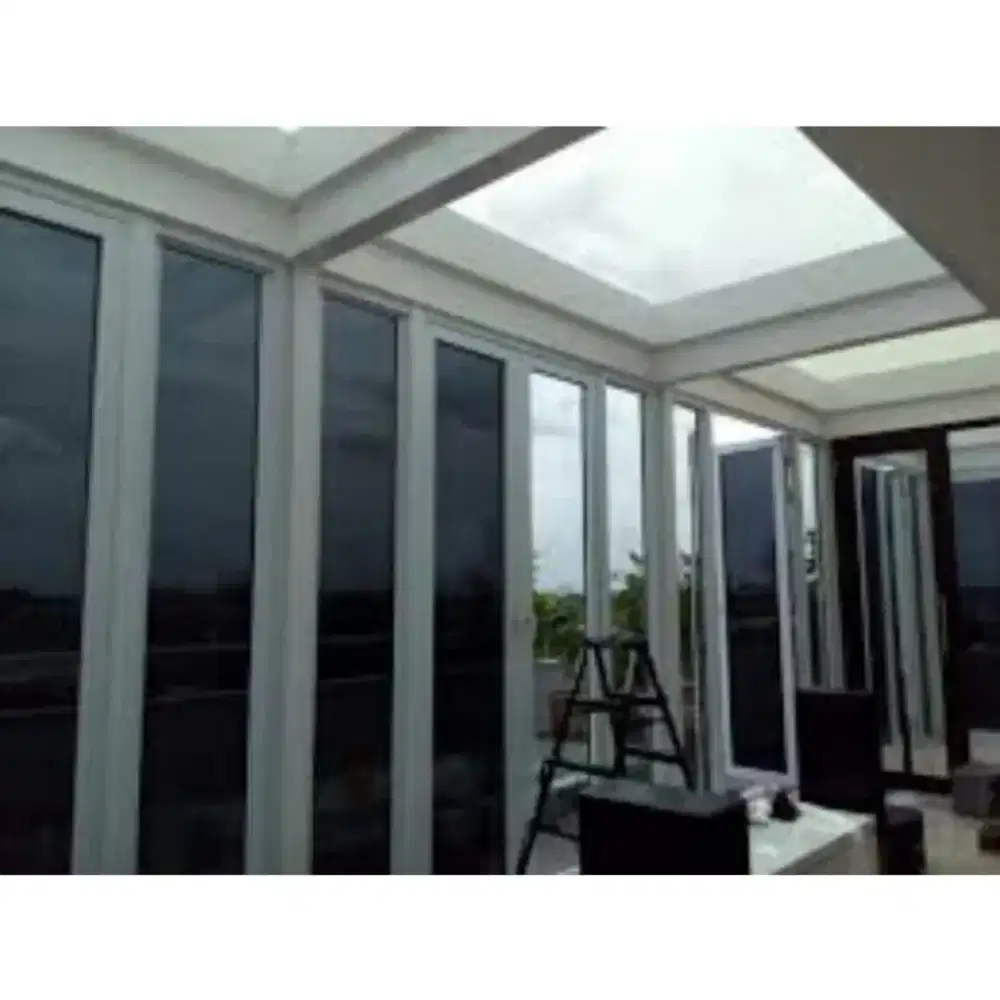 Jasa Pasang Kaca Film/Stiker Kaca Rumah/Gedung