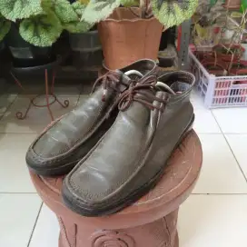 Sepatu Clarks full kulit