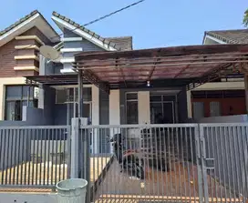 Dijual Cepat Rumah Di Cendana Residence Dekat Tol BSD