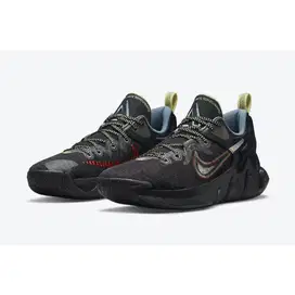 Sepatu Bakset Nike Gianis Immortality - Black Multicolour Size 42.