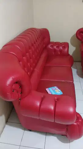 SOFA JUMBO KANCING