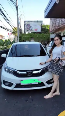Rental Sewa Mobil Matic harian mingguan Bulanan pamulang bsd depok