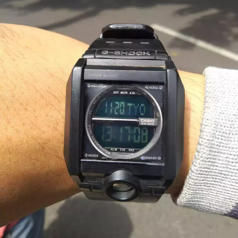 Vintage Casio G-Shock G- 8100