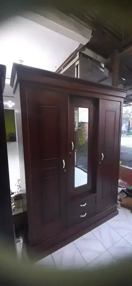 Jual lemari jati