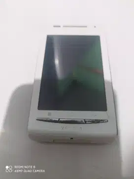 Sony Ericsson xpria E15i