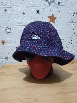 Bucket hat polkadot new era second