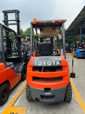 TOYOTA FORKLIFT BARU