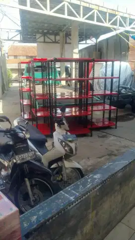 rak besi bandung
