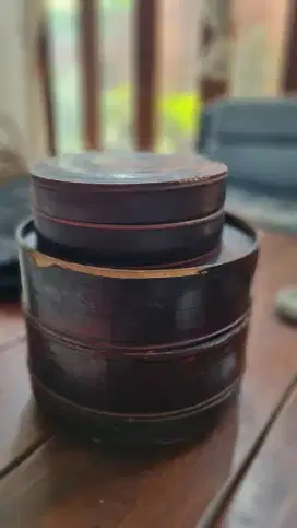 Rantang kayu model kuno