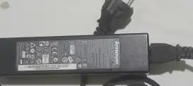 ADAPTOR LAPTOP LENOVO