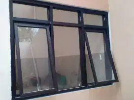 Jendela aluminium kaca