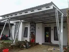Kanopi baja ringan