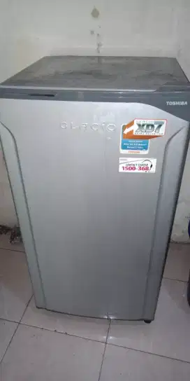 Cari kulkas rusak, tidak dingin, kecongkel