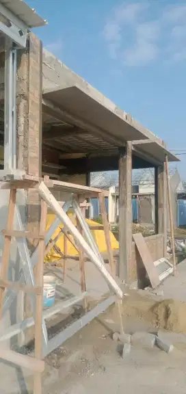Tukang bangunan