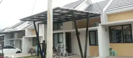 Pemasangan kanopi rumah rangka baja ringan