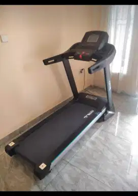 TREADMILL ELEKTRIK TF 199