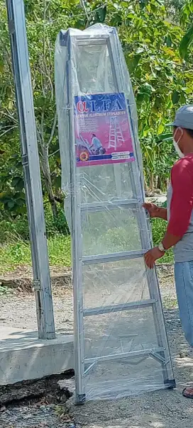 Tangga lipat aluminium 2m Alfa