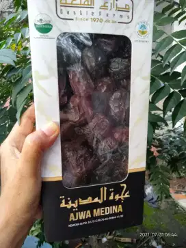 Kurma ajwa Medina