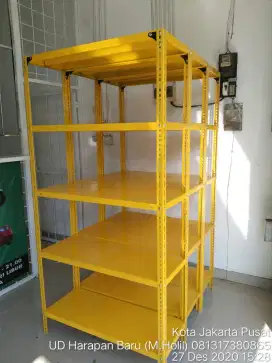 Rak siku besi lubang anti air